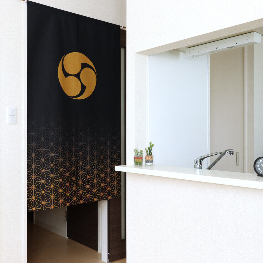 Kamon Japanese Family Crest Noren Door Curtain Room Divider - Three comma‐shaped