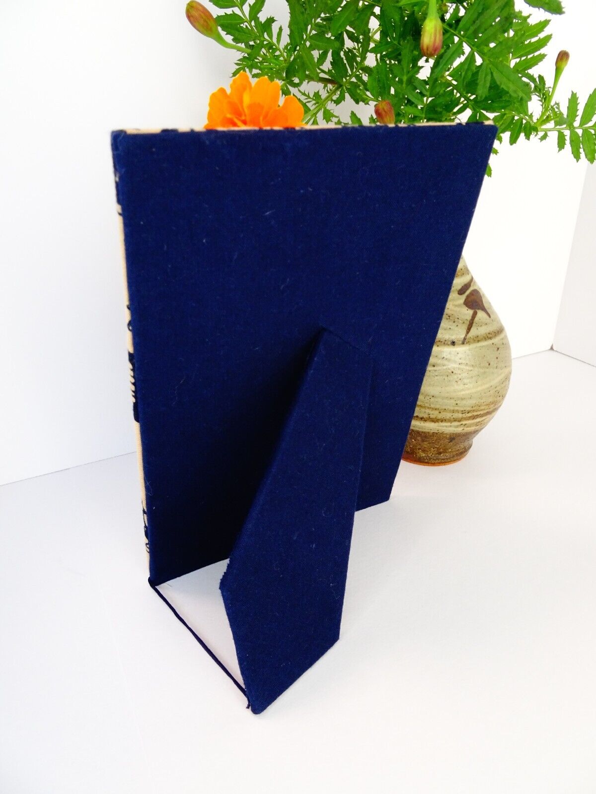 Handcrafted Japanese Kimono Photo Frame, White, Unique Oriental Decor Gift Item