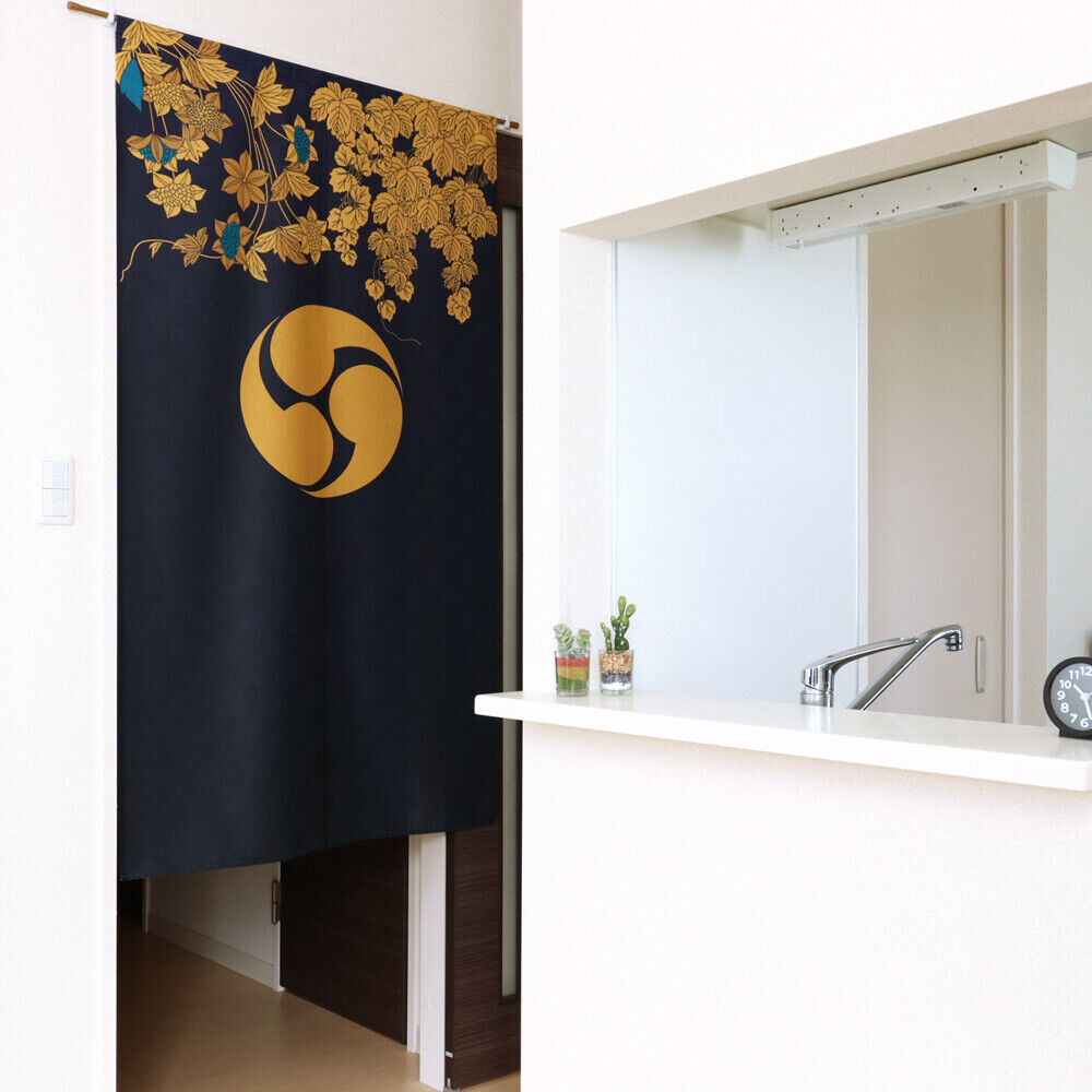 Kamon Japanese Family Crest Noren Door Curtain Room Divider - Three comma‐shaped