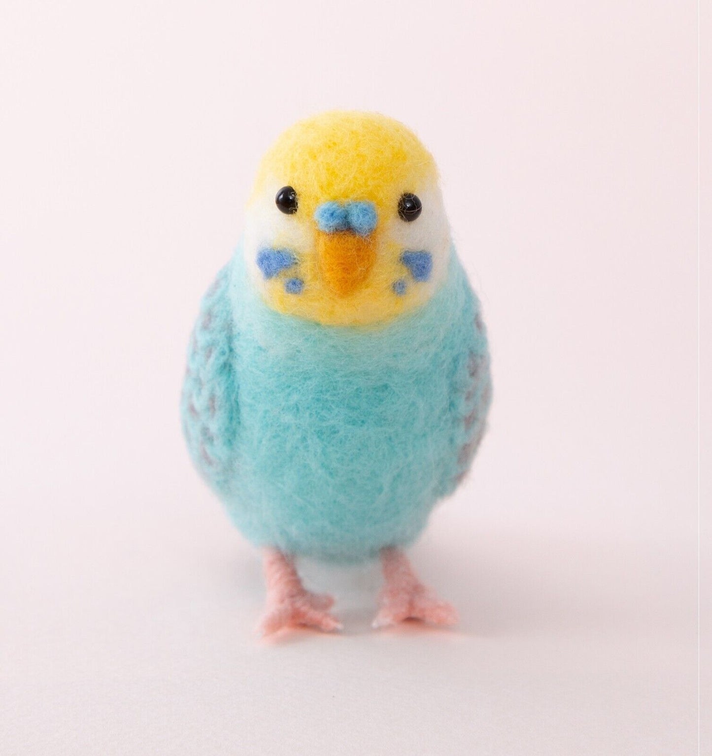 Hamanaka Needle Felting Kit: Crafting Cute Animals w/ Wool - Budgie Bird