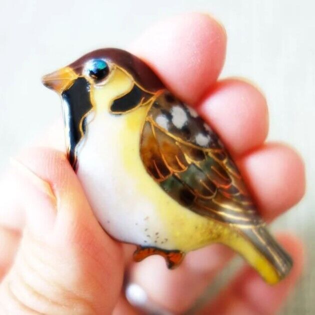 Sparrow - Japanese cloisonné enamel Mini Brooch Made-to-order NEW