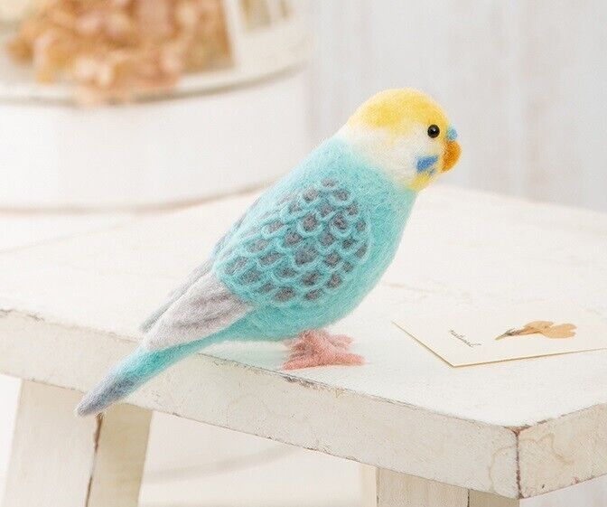 Hamanaka Needle Felting Kit: Crafting Cute Animals w/ Wool - Budgie Bird