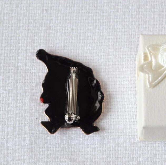 Santa Claus Christmas - Japanese cloisonné enamel Mini Brooch Made-to-order NEW