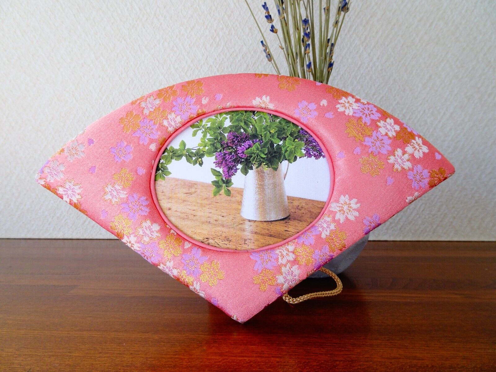 Handcrafted Japanese Kimono Photo Frame, Pink, Unique Oriental Decor Gift Item.