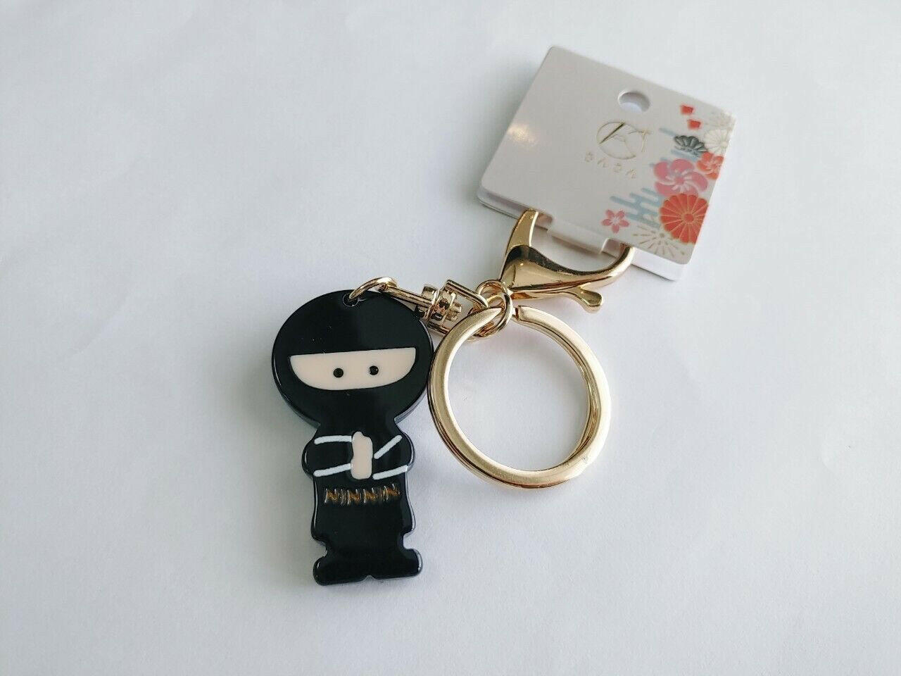 Acrylic Ninja Keychain - Fun Japanese Character Keyring Accessory for Keys