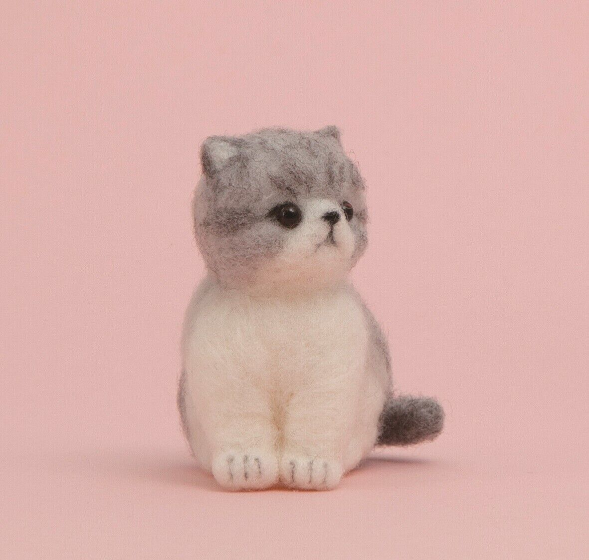 Hamanaka Needle Felting Kit: Crafting Cute Wool Animals Exotic Short Hair Cat
