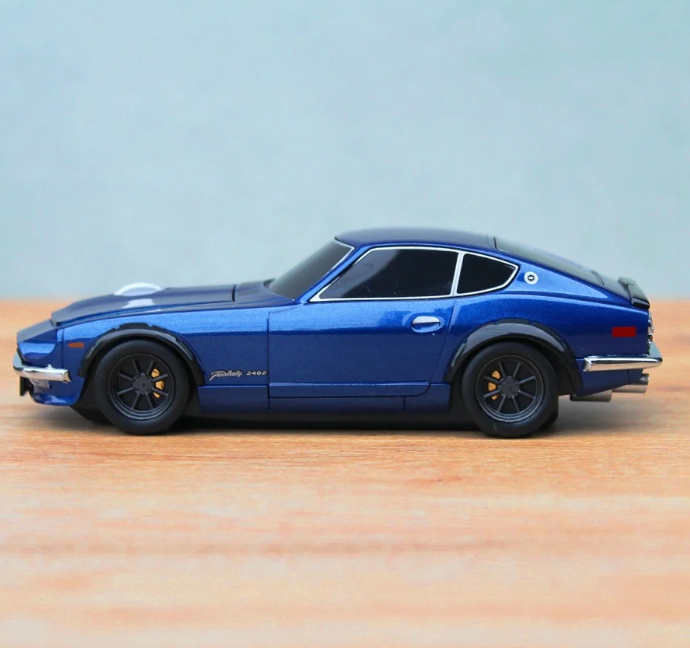 CAMSHOP : NISSAN FAIRLADY Z 240Z Wireless Bluetooth Mouse with Mouse Pad.