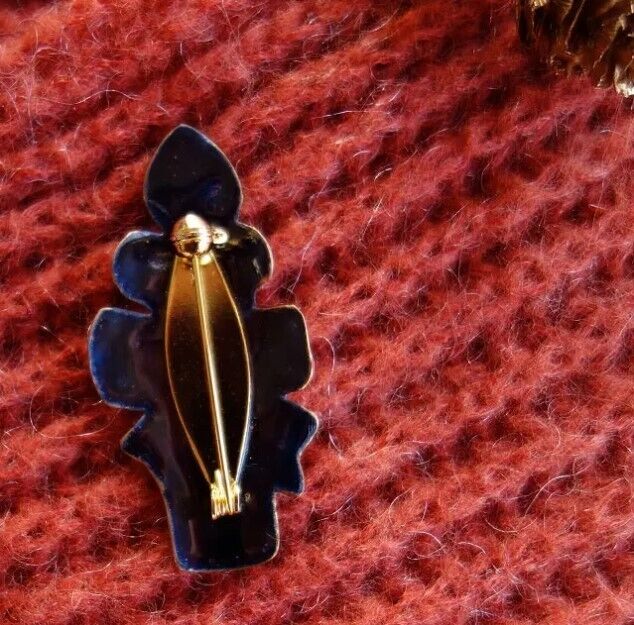 Christmas Candle - Japanese cloisonné enamel Mini Brooch Made-to-order NEW
