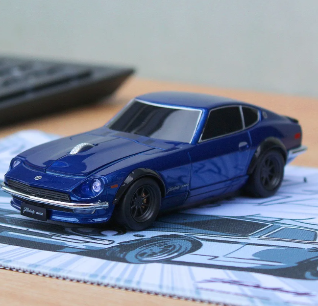 CAMSHOP : NISSAN FAIRLADY Z 240Z Wireless Bluetooth Mouse with Mouse Pad.