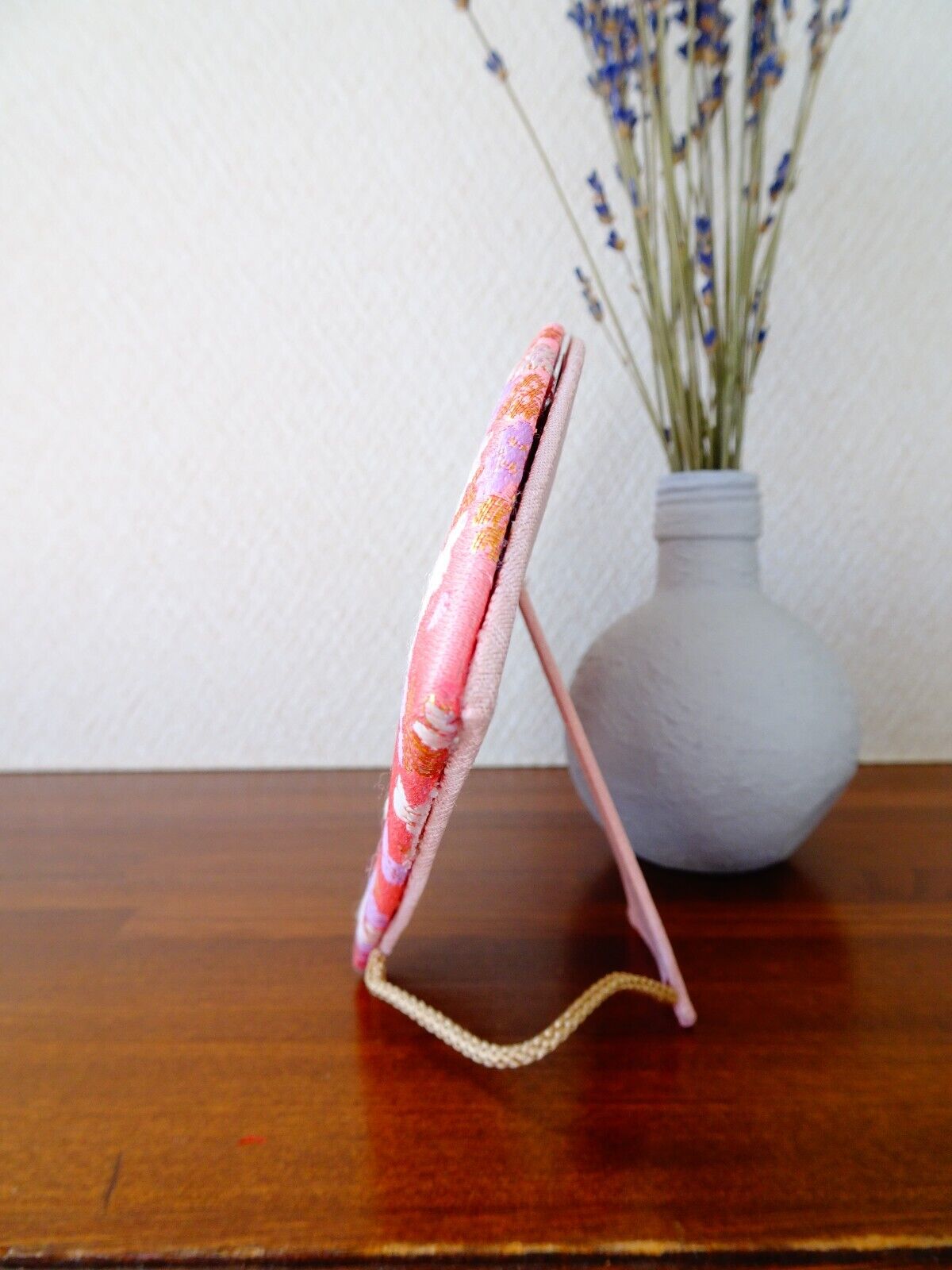 Handcrafted Japanese Kimono Photo Frame, Pink, Unique Oriental Decor Gift Item.