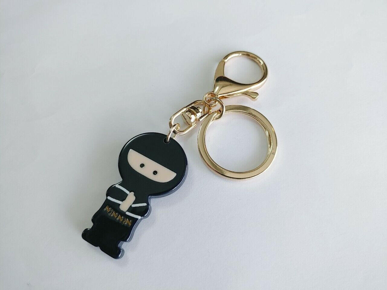 Acrylic Ninja Keychain - Fun Japanese Character Keyring Accessory for Keys